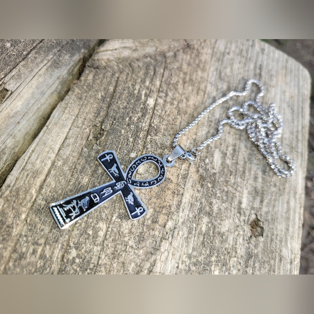 Set Of 2 Eygyptian Sytled Neckalaces